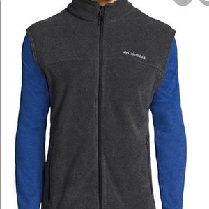 Columbia men’s gray fleece vest